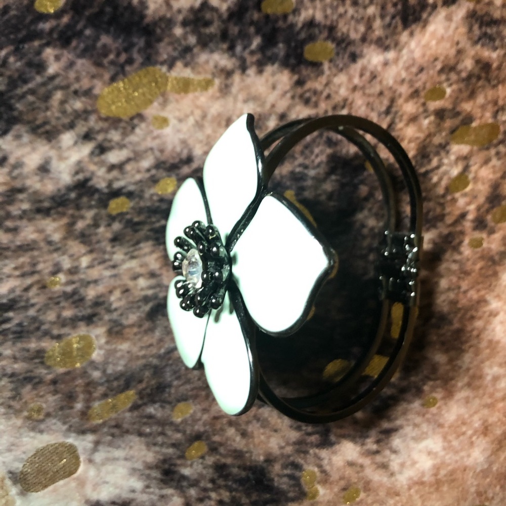 Mint  green flower bracelet